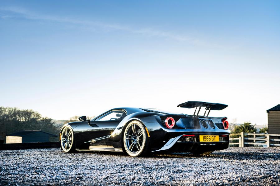  Ford GT (H121) 2018 года  (фото 4 из 13)